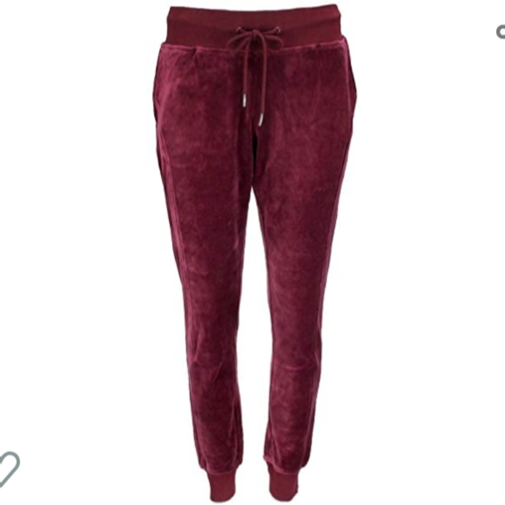 PUMA Store
PUMA Womens Fenty by Rihanna Velour Fit